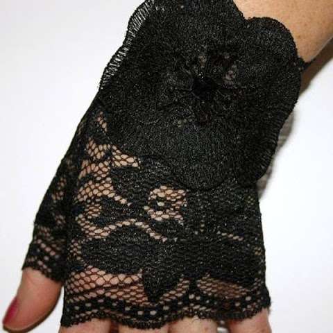 Photo: Just Gloves